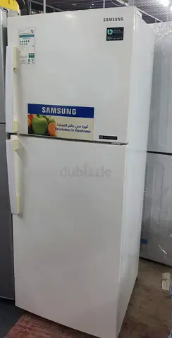 Samsung new model fridge urgend for sale