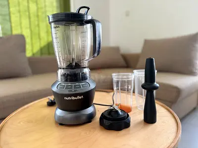NutriBullet Blender with Accessories - Good Condition