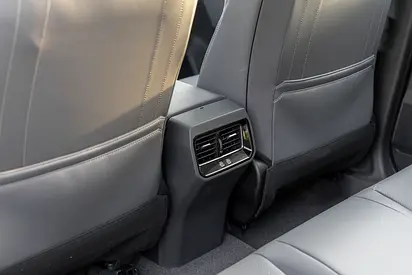 2026 Toyota RAV 4 照片 13
