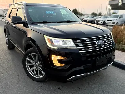 2016 - FORD EXPLORER - IMMACULATE CONDTION - ONLY 85,000 KM