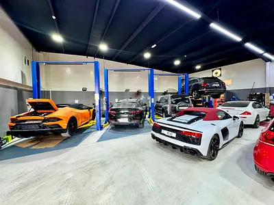 Urgent sale ! Auto Workshop for Sale in Prime Location in Al Quoz 1, Dubai