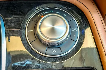 صورة 16 لـ 2024 Infiniti QX80