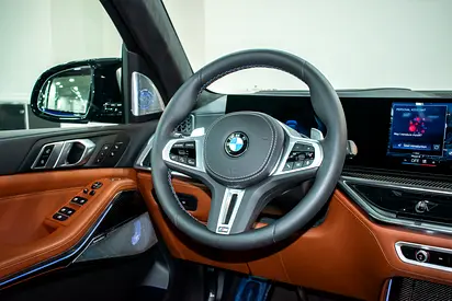 صورة 8 لـ 2026 BMW X5