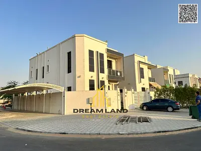 Direct from the owner, including electricity, water, and air conditioning. A villa among the most l