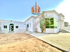Spacious Layout 6 Bhk Villa With 9 Bathrooms Maids/Laundry/Store/ Hall Majlis 130K