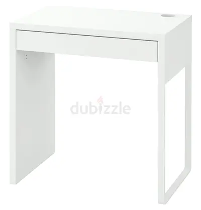 IKEA DESK MICKE
