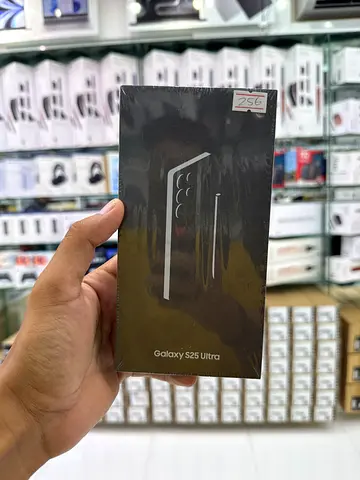 Sealed Samsung Galaxy S25 Ultra - Brand New