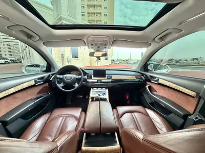 2011 AUDI A8 — миниатюра 16