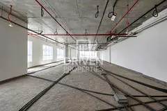 Commercial Space | Vacant | Bright Office