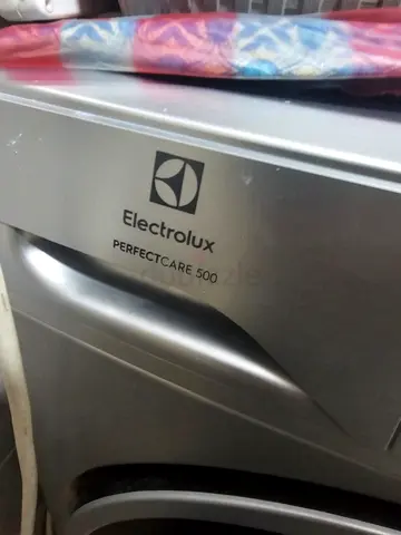 Electrolux PerfectCare 500 Front Load Washing Machine - Good Condition