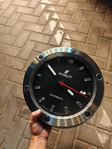 Wall clock Hublot