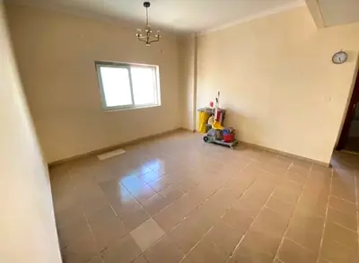 غرفة وصالة للإيجار السنوي – القليعة  🏡 غرفة وصالة  💰 الإيجار السنوي: 28,000 درهم  📄 شامل تصديق العقد  💳 الدفع: 4 دفعات فقط  🛡️ التأمين: 2,000