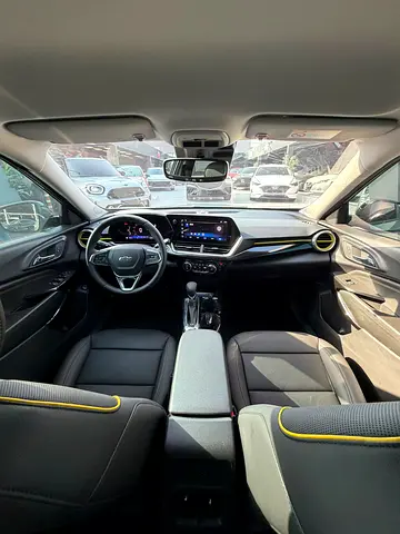 Chevrolet Trax Active, миниатюра 13