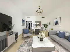 SPACIOUS INTERIOR | BRIGHT LIVING | PRIME LOCATION