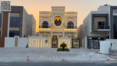 Luxury classic villa for sale in Al-Haliyo 1 – Ground, first, and roof floors | 5 master bedrooms | 3350 sq ft | Large 20m setback | Outdoor seating a