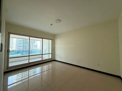 1BHK | UNFURISHED | BRIGHT UNIT