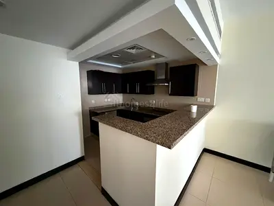 1BHK | UNFURISHED | BRIGHT UNIT