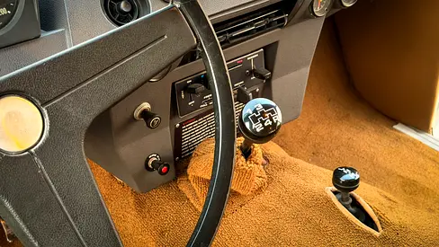 صورة 17 لـ 1979 LAND Rover RANGE ROVER