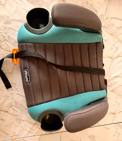 Chicco Gofit Backless Booster Seat