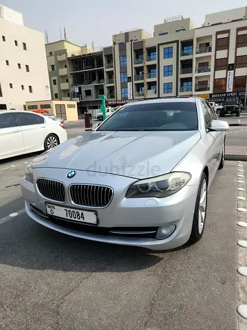 BMW 5-Series 523i 2011 | GCC Specs | Low Mileage | Excellent Condition