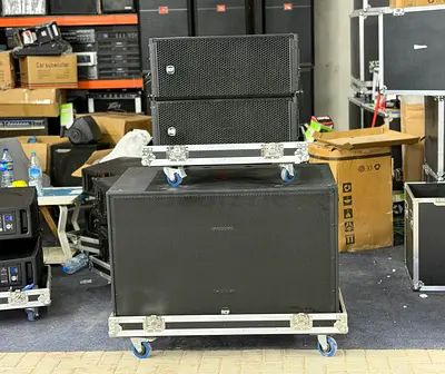 RCF HDL30A/SUB-8006AS Digital Linearray Dual Subwoofer System (USED) with Flight Case ( USED)