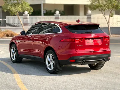 2018 Jaguar F-PACE photo 13