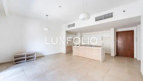 Available Now | Unfurnished | Community View