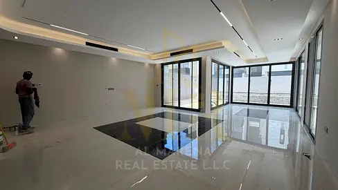 🏡✨ فيلا فاخرة للبيع في الزوراء – عجمان ✨🏡