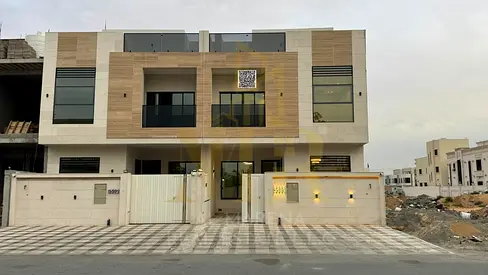 Luxury villa for sale in Al-Haliyo, two floors and a roof, including registration and ownership fees | Freehold ownership for all nationalities | No d
