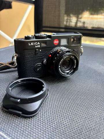 Leica M6 Rangefinder Film Camera with 35mm Lens