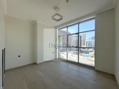 HUGE LAYOUT | BRAND NEW | CLOSED KITCHEN