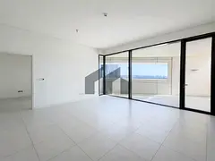 Modern 3BR Apt | Prime tower | Amenities