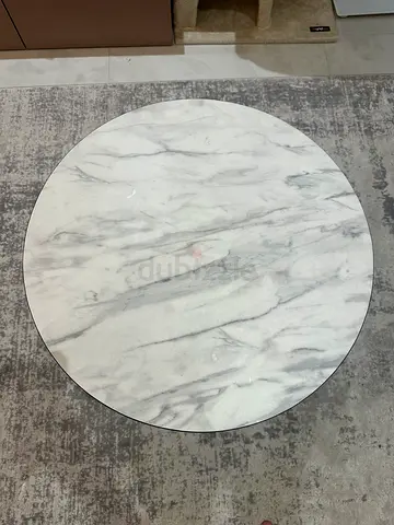 Round Marble Top Coffee Table – White Grey Veined