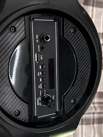 Portable Bluetooth PARTY Speaker with USB, AUX and Mic Input