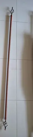Curtain rod