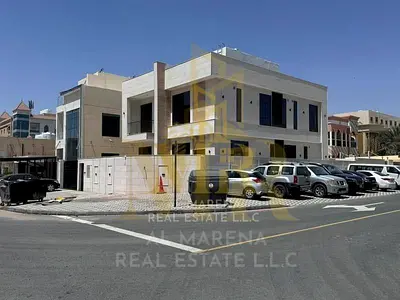 Freehold ownership including water, electricity, and air conditioning fees — Price negotiable Freehold ownership including water, electricity, and air