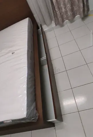 🌟IKEA malam queen size bed with IKEA mattress 🌟