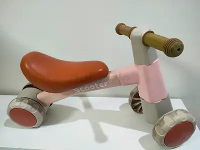 Kids 4-wheel Ride-on Scooter / Balance Bike - Pink Brown