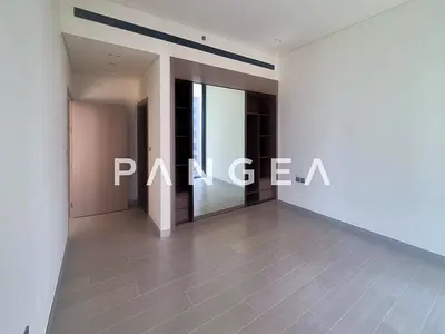 Park View | Mid Floor | Multiple Cheques