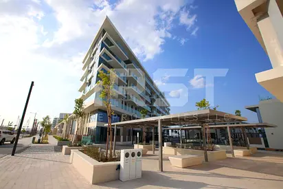 Huge 3 BR + Maid | Rooms with Full Sea View