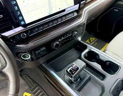 صورة مصغرة 14 لـ 2023 Chevrolet SILVERADO 1500