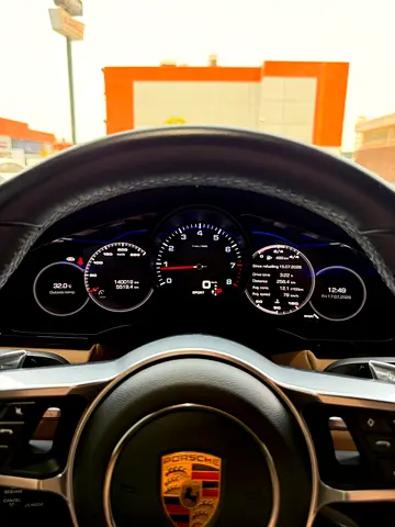 2020 Porsche CAYENNE thumbnail 13
