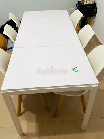 Ikea Dining table with 6 chairs