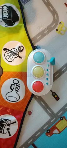 Small musical button toy for baby activity mat
