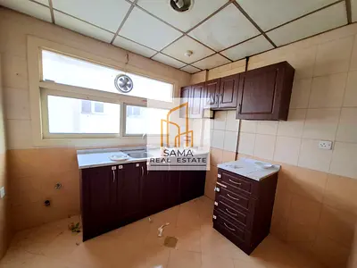 ON ROAD BUILDING 1BEDROOM APARTMENT FAMILY ONLY 27K CLOSE TO WASGREEN SCHOOL MUWAILAH SHARJAH