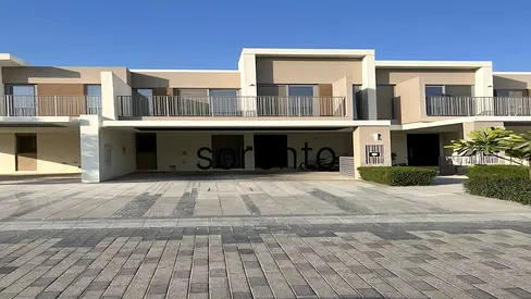Pool & Park backing | Landscaped | Vacant Soon