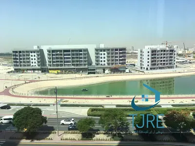 Luxury Lakeside Apartment | Stunning Lake View | Prime IMPZ Location