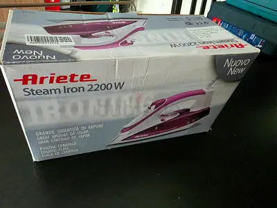 Ariete Steam Iron 2200W with Ceramic Soleplate - White/Purple