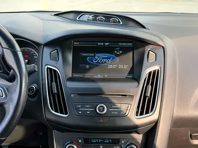 2015 FORD FOCUS photo 9