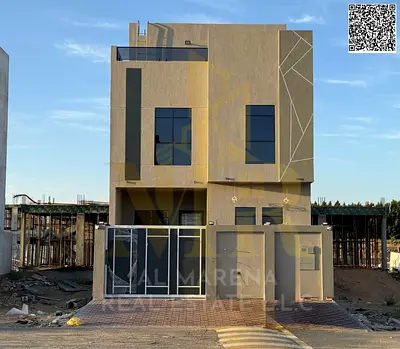 Two-story villa with a majlis and hall, directly from the owner, personal finishing, on a main street, close to all services, freehold ownership for a